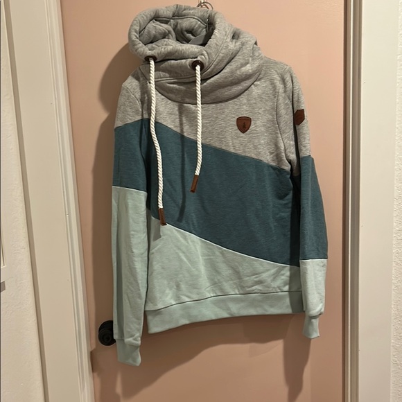 Wanakome Tops - Wanakome blue/grey hoodie Large NWOT